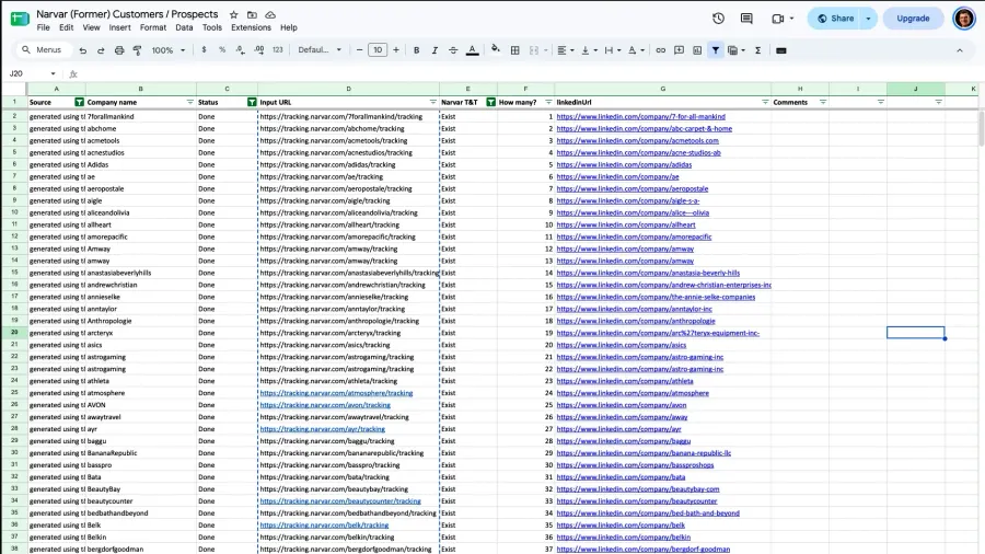 Three frames: the sheet of generated tracking URLs, two tracking pages compared, and the notifications on mobile.